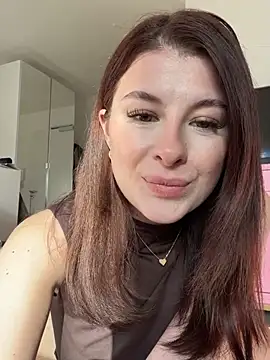 Mia-Minou online show from February 27, 2:39 pm