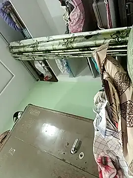 PVNRAO0831 online show from October 29, 5:47 pm