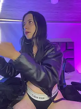 Isabella 21x online show from April 11, 12:53 pm