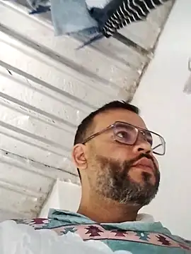 Snapshot of Daos69 chatting on March 6, 1:51 pm Daos69 online show from March 6, 1:51 pm