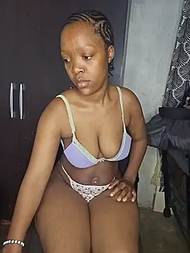 curvysexybody online show from July 30, 12:42 am
