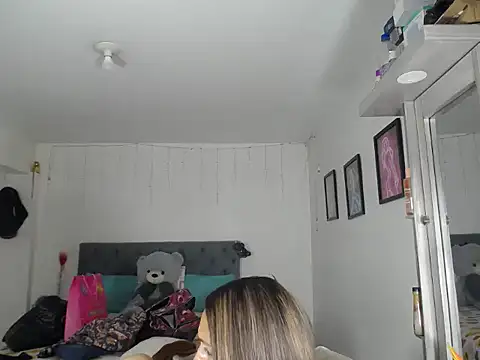 Corina hot online show from October 11, 4:38 pm