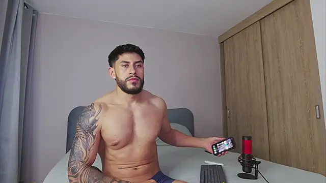 alexxxmachine online show from October 17, 10:34 pm