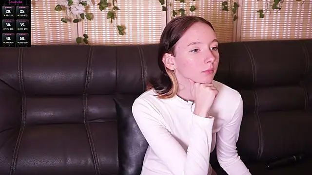 Snapshot of LimaLexxx chatting on October 24, 5:20 pm LimaLexxx online show from October 24, 5:20 pm