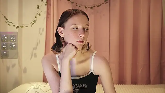 Snapshot of LimaLexxx chatting on November 16, 5:29 pm LimaLexxx online show from November 16, 5:29 pm