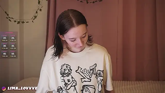 Snapshot of LimaLexxx chatting on November 17, 5:52 pm LimaLexxx online show from November 17, 5:52 pm