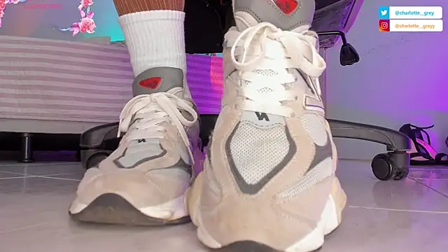 charlotte  grey online show from October 11, 8:29 pm