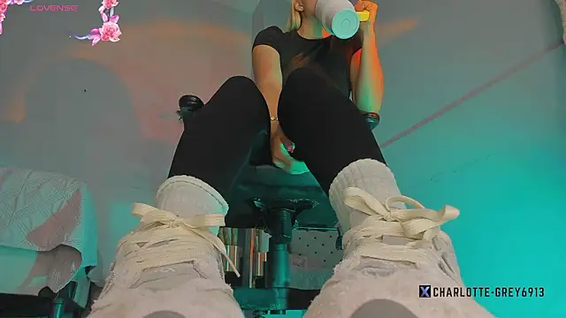 Snapshot of charlotte__grey chatting on February 28, 8:43 pm charlotte grey online show from February 28, 8:43 pm