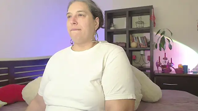 Snapshot of Niter chatting on January 9, 3:01 pm Niter online show from January 9, 3:01 pm