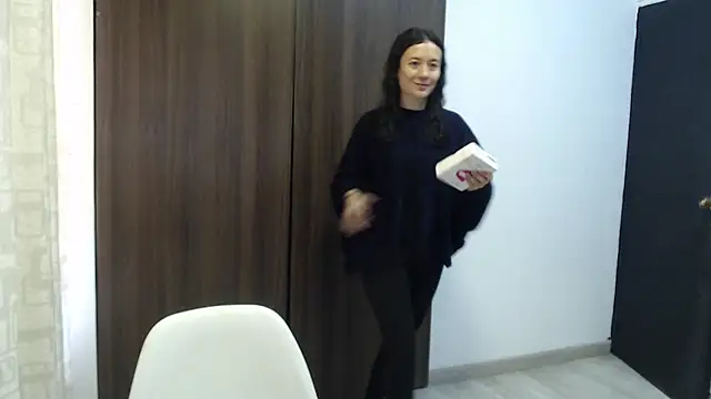 lanna 1878 online show from March 19, 1:18 pm