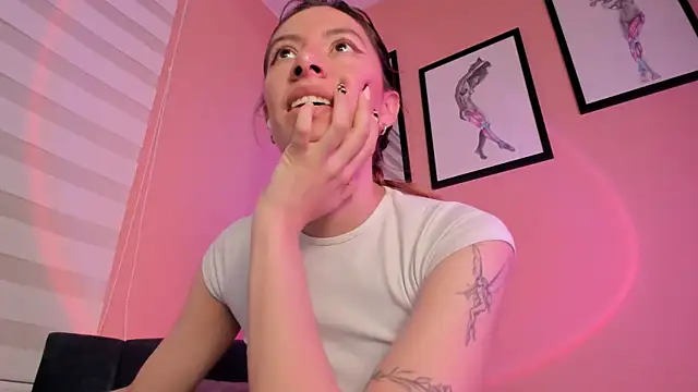 SensualJane2 online show from March 18, 11:41 pm