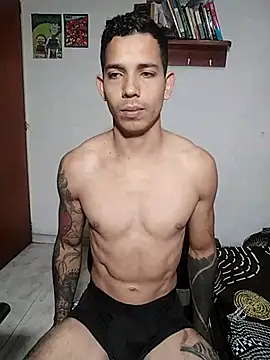 Snapshot of chero_95 chatting on October 17, 7:16 pm chero 95 online show from October 17, 7:16 pm