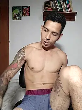 Snapshot of chero_95 chatting on October 25, 6:57 pm chero 95 online show from October 25, 6:57 pm