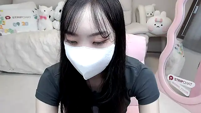 momo room online show from September 20, 6:36 am