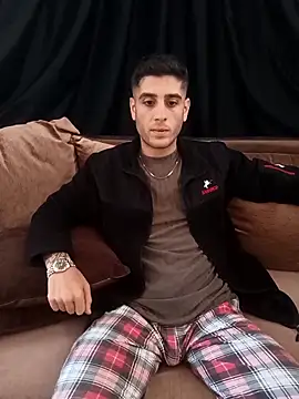 Snapshot of arenn1997 chatting on October 14, 1:01 pm arenn1997 online show from October 14, 1:01 pm