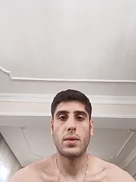 Snapshot of arenn1997 chatting on October 29, 12:29 pm arenn1997 online show from October 29, 12:29 pm