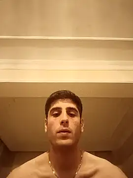 Snapshot of arenn1997 chatting on November 1, 10:12 pm arenn1997 online show from November 1, 10:12 pm