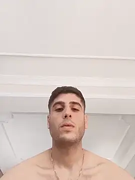 Snapshot of arenn1997 chatting on November 10, 12:15 pm arenn1997 online show from November 10, 12:15 pm