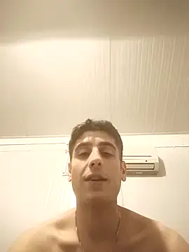 Snapshot of arenn1997 chatting on November 18, 10:14 pm arenn1997 online show from November 18, 10:14 pm