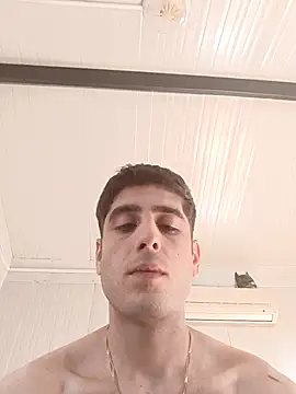 arenn1997 online show from December 17, 12:33 pm