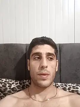 arenn1997 online show from April 7, 10:09 pm