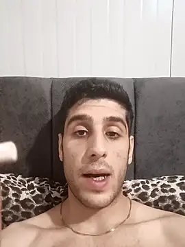 arenn1997 online show from April 9, 12:21 am