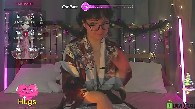 Snapshot of dreamgirllovee chatting on December 28, 7:33 am dreamgirllovee online show from December 28, 7:33 am