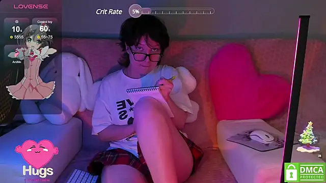Snapshot of dreamgirllovee chatting on January 20, 11:13 am dreamgirllovee online show from January 20, 11:13 am