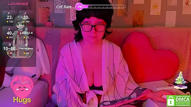 Snapshot of dreamgirllovee chatting on February 13, 1:08 am dreamgirllovee online show from February 13, 1:08 am
