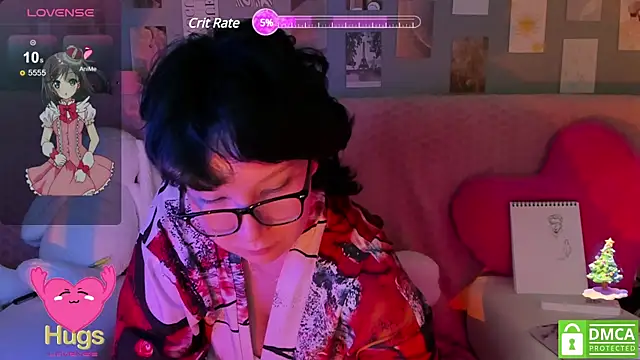 Snapshot of dreamgirllovee chatting on February 17, 1:15 am dreamgirllovee online show from February 17, 1:15 am