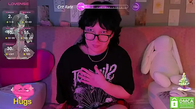 Snapshot of dreamgirllovee chatting on February 22, 7:01 am dreamgirllovee online show from February 22, 7:01 am