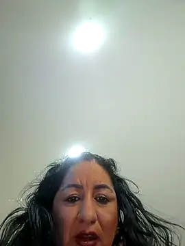 Snapshot of viollett_28 chatting on January 8, 12:38 am viollett 28 online show from January 8, 12:38 am