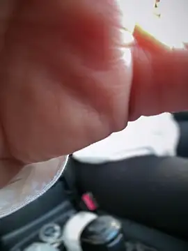 Snapshot of ZhenjaPoledance chatting on February 5, 7:24 am ZhenjaPoledance online show from February 5, 7:24 am