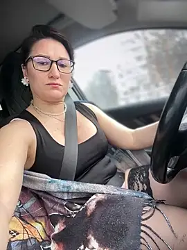 Snapshot of ZhenjaPoledance chatting on March 1, 9:44 am ZhenjaPoledance online show from March 1, 9:44 am