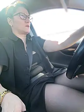 Snapshot of ZhenjaPoledance chatting on March 22, 10:07 am ZhenjaPoledance online show from March 22, 10:07 am