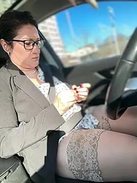 Snapshot of ZhenjaPoledance chatting on March 24, 6:29 am ZhenjaPoledance online show from March 24, 6:29 am