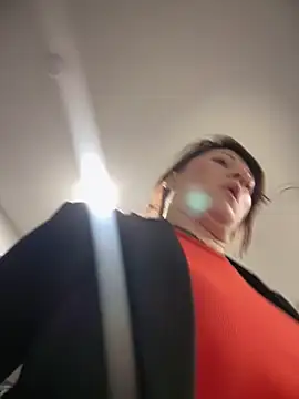 Snapshot of ZhenjaPoledance chatting on March 31, 10:48 am ZhenjaPoledance online show from March 31, 10:48 am