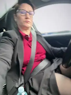 Snapshot of ZhenjaPoledance chatting on April 2, 8:12 am ZhenjaPoledance online show from April 2, 8:12 am