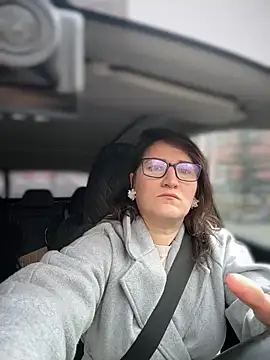 Snapshot of ZhenjaPoledance chatting on April 6, 6:58 am ZhenjaPoledance online show from April 6, 6:58 am