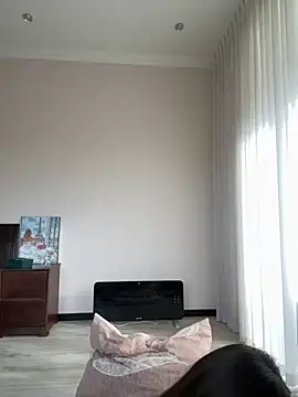 Hott Lolla online show from October 22, 6:57 am