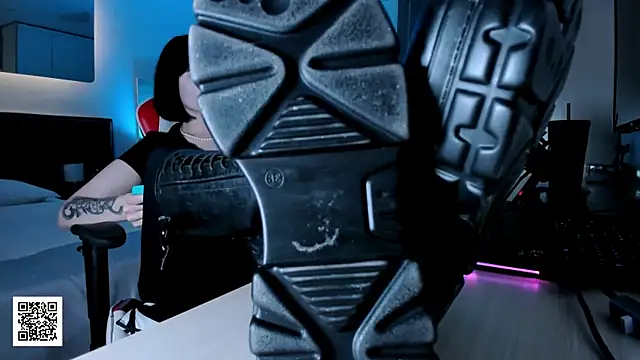 Snapshot of _Goddess_Misha_ chatting on November 3, 9:16 pm Goddess Misha online show from November 3, 9:16 pm