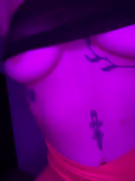 Snapshot of xmoira3x chatting on March 16, 10:42 pm xmoira3x online show from March 16, 10:42 pm