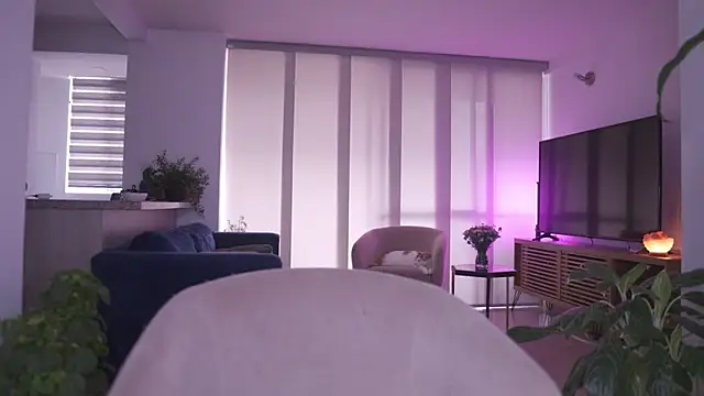 Snapshot of honeyann08 chatting on November 14, 8:40 pm honeyann08 online show from November 14, 8:40 pm