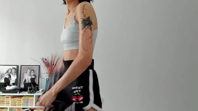 ailey chao online show from November 19, 3:28 am