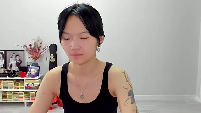 Snapshot of ailey_chao chatting on February 26, 3:16 am ailey chao online show from February 26, 3:16 am