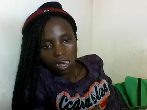 Snapshot of SexyNeedle22 chatting on February 18, 8:59 am SexyNeedle22 online show from February 18, 8:59 am