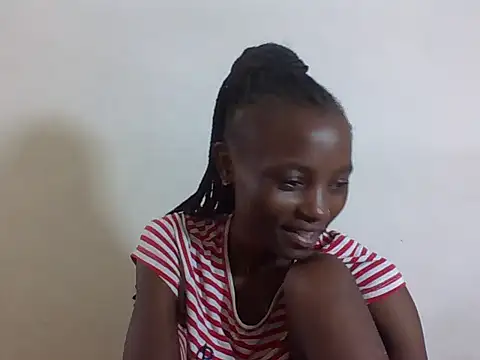 SexyNeedle22 online show from November 22, 6:45 am