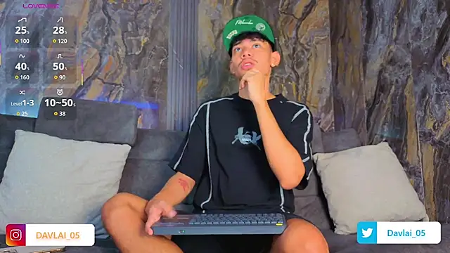 Daviid laidd online show from June 1, 12:29 pm