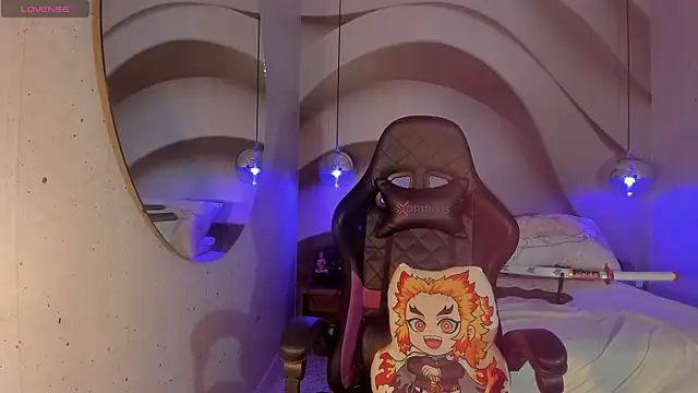 IamNayuta online show from March 17, 8:09 pm