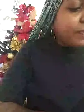 ELLA KELLY online show from December 31, 12:25 pm